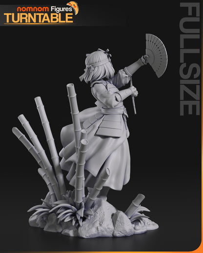 Hand Fan Warrior Figure – Collectible Fantasy Statue – Fanart